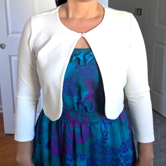 Cardigan Crop - Picture 2 of 8